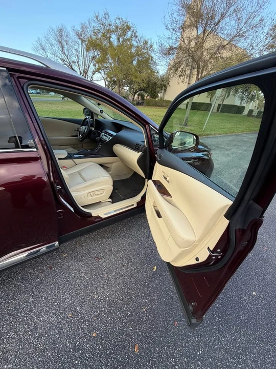 2014 Lexus RX 3rd Gen - Image 11 of 18