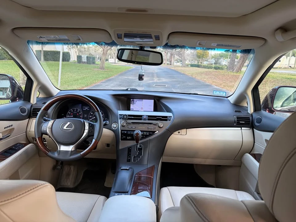 2014 Lexus RX 3rd Gen - Image 13 of 18