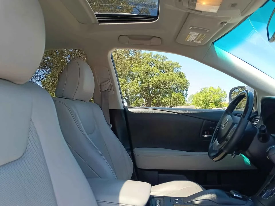 2014 Lexus RX 3rd Gen - Image 7 of 15