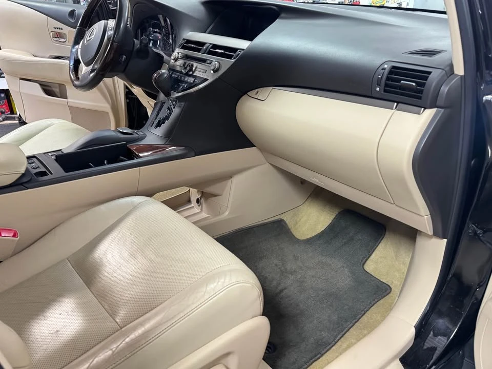 2014 Lexus RX 3rd Gen - Image 10 of 15