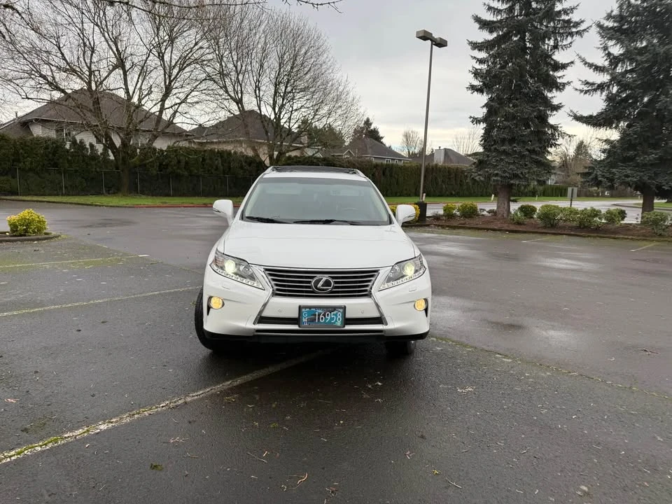2014 Lexus RX 3rd Gen - Image 8 of 15