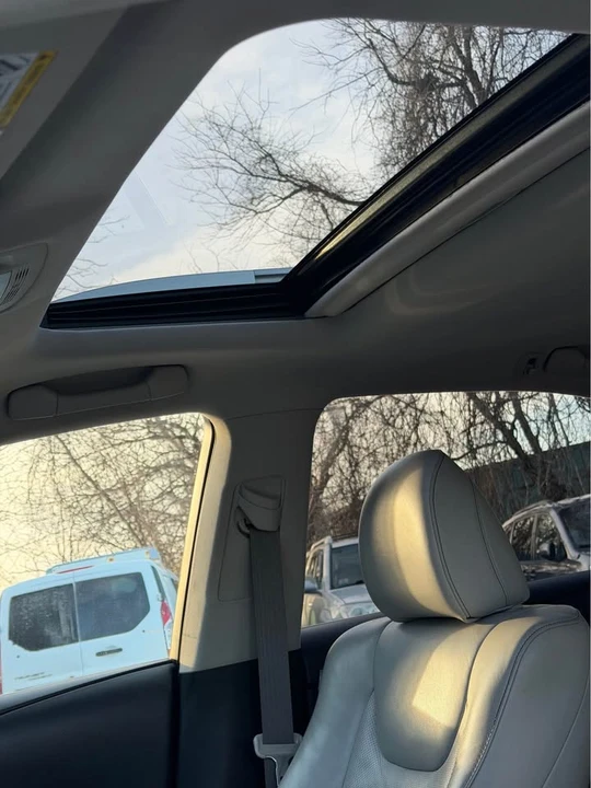 2014 Lexus RX 3rd Gen - Image 16 of 18