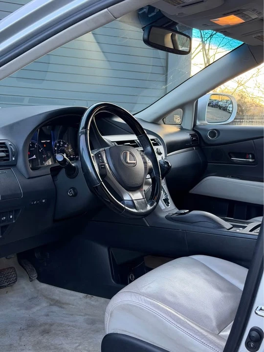 2014 Lexus RX 3rd Gen - Image 11 of 18