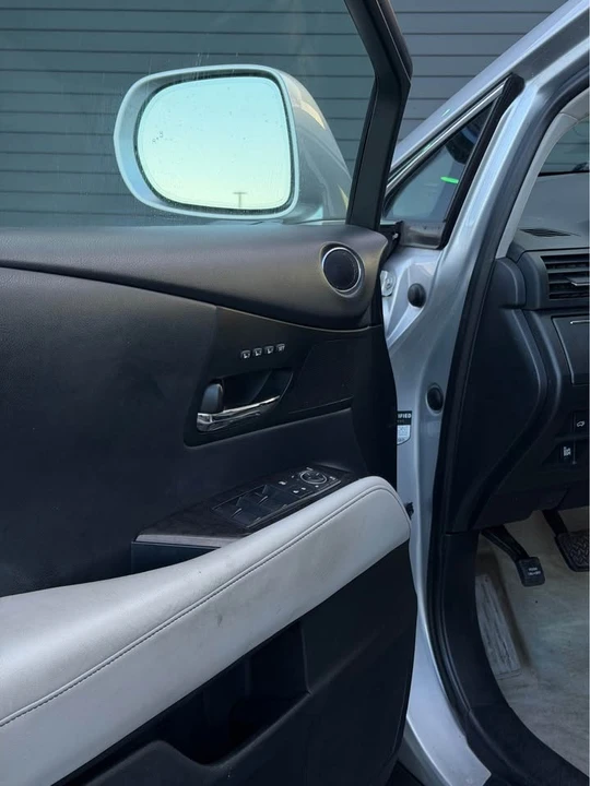 2014 Lexus RX 3rd Gen - Image 11 of 18