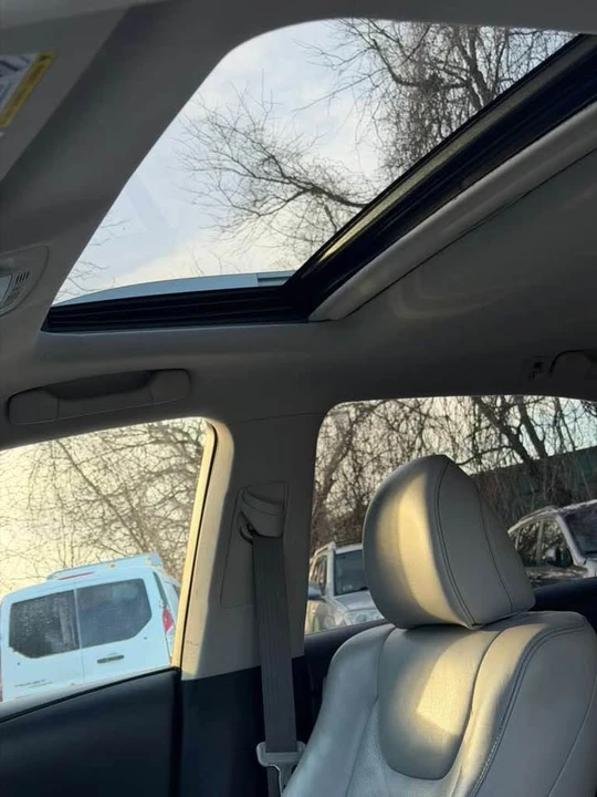 2014 Lexus RX 3rd Gen - Image 17 of 19