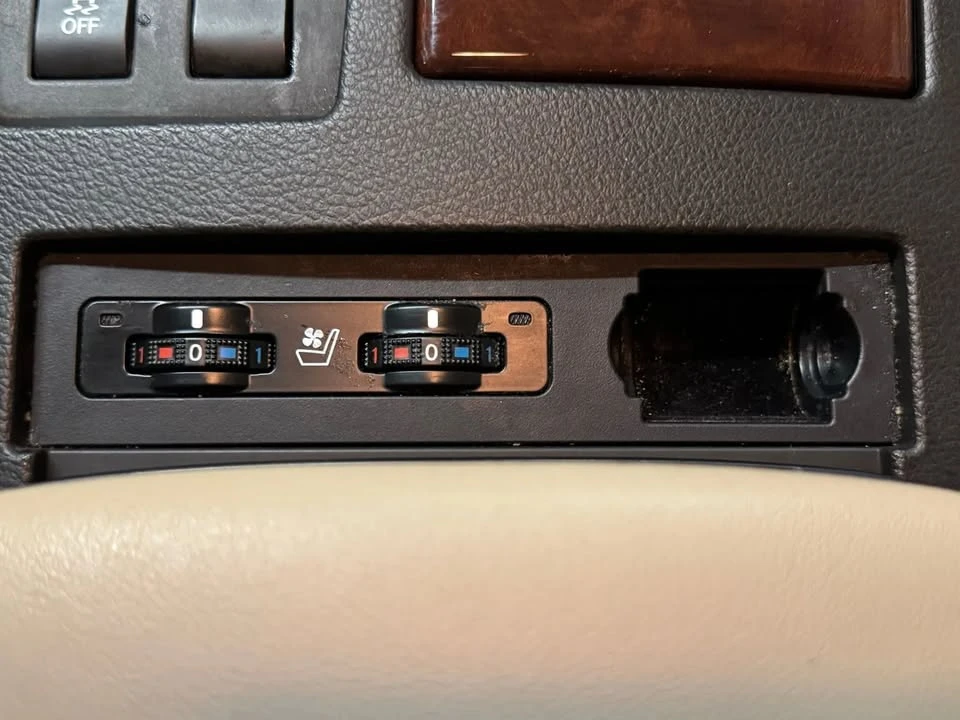 2014 Lexus RX 3rd Gen - Image 18 of 20