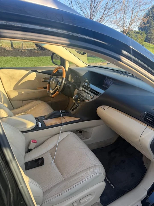 2014 Lexus RX 3rd Gen - Image 8 of 10