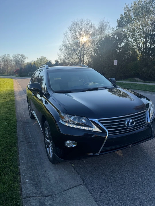 2014 Lexus RX 3rd Gen - Image 2 of 11