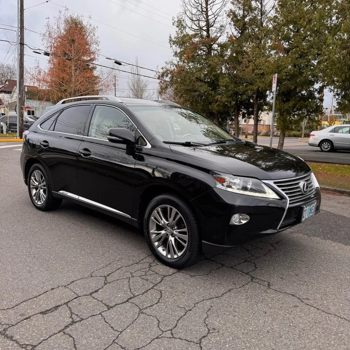 2014 Lexus RX 3rd Gen - Image 7 of 13