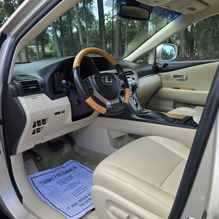2014 Lexus RX 3rd Gen - Image 12 of 20