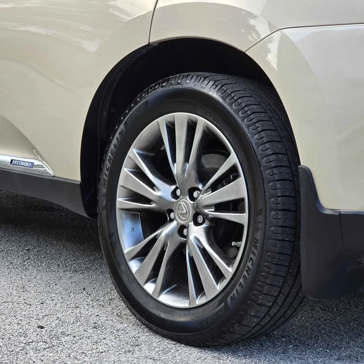 2014 Lexus RX 3rd Gen - Image 9 of 20