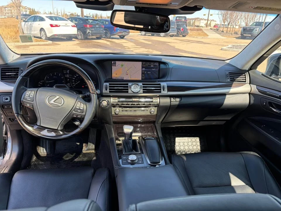 2014 Lexus LS 4th Gen - Image 10 of 12