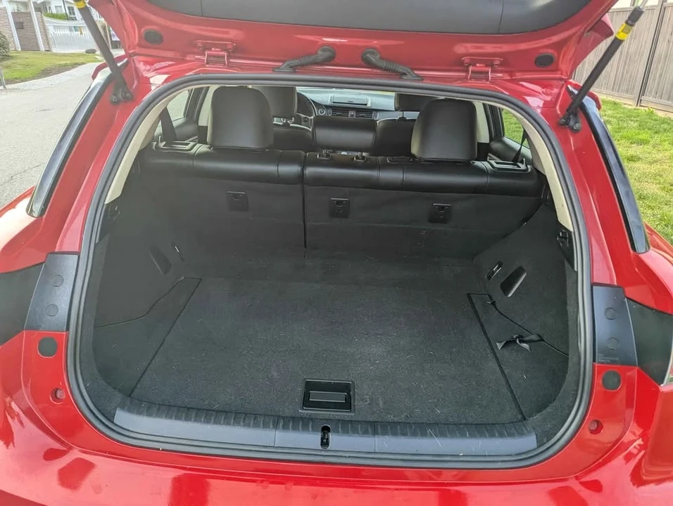 2014 Lexus CT - Image 8 of 9