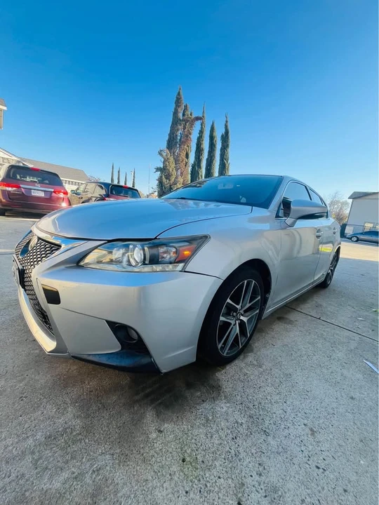 2014 Lexus CT - Image 5 of 11