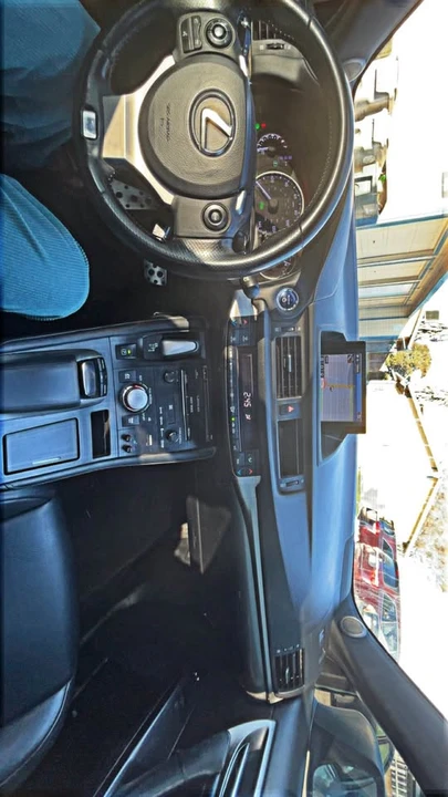 2014 Lexus CT - Image 6 of 11