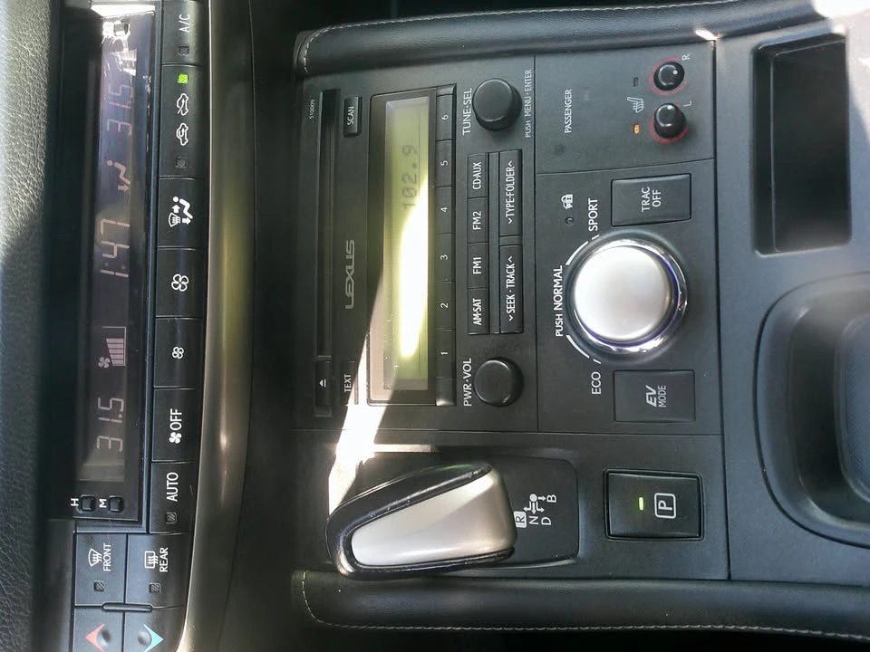 2014 Lexus CT - Image 14 of 15