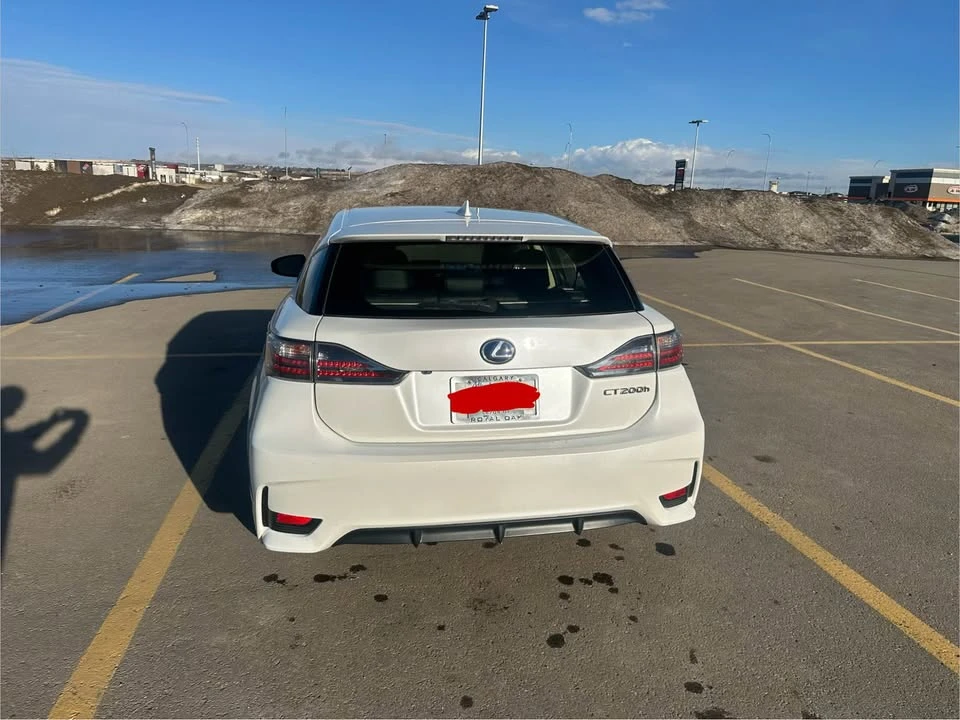 2014 Lexus CT - Image 4 of 12