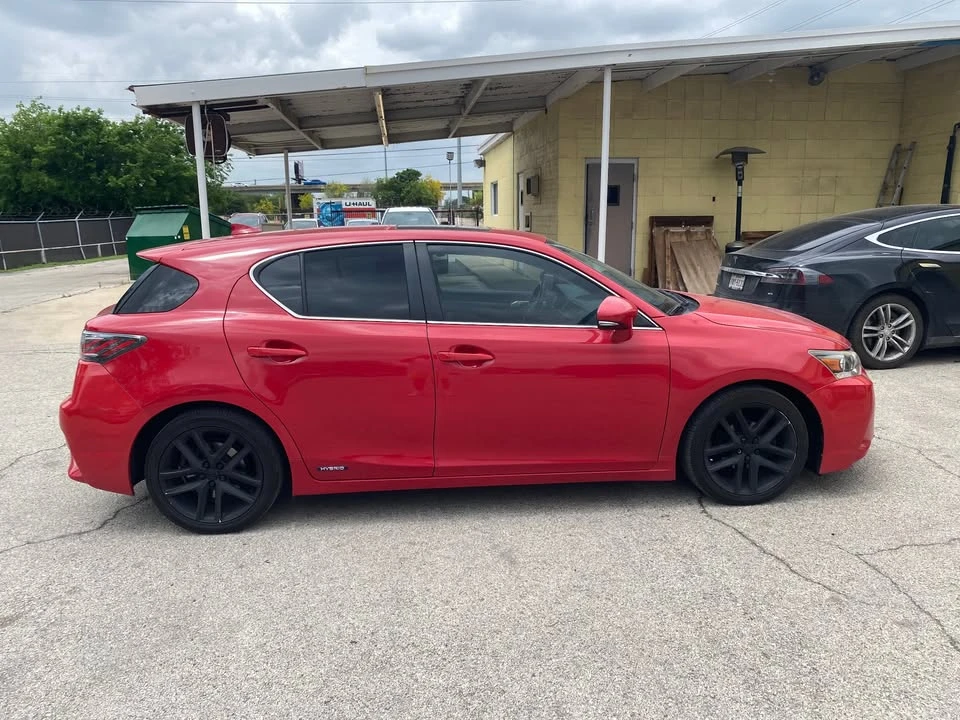 2014 Lexus CT - Image 5 of 13