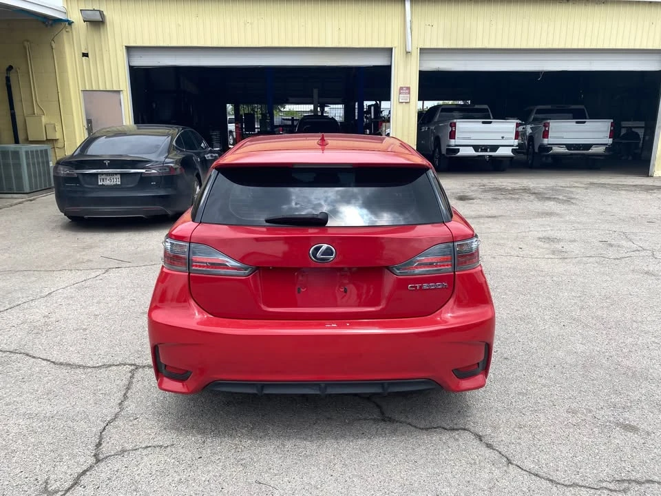 2014 Lexus CT - Image 7 of 13