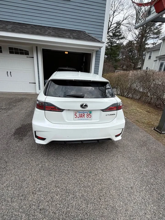 2014 Lexus CT - Image 5 of 17
