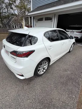2014 Lexus CT - Image 4 of 17