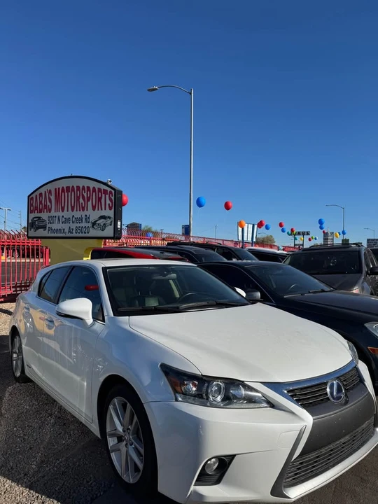 2014 Lexus CT - Image 2 of 5
