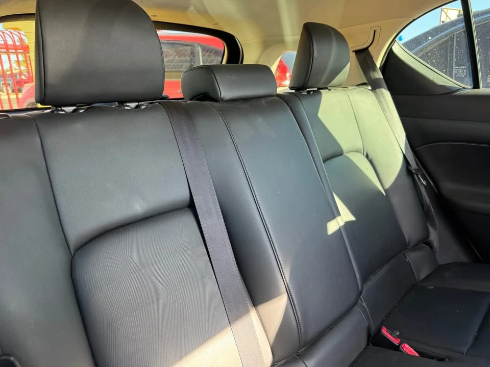 2014 Lexus CT - Image 5 of 5
