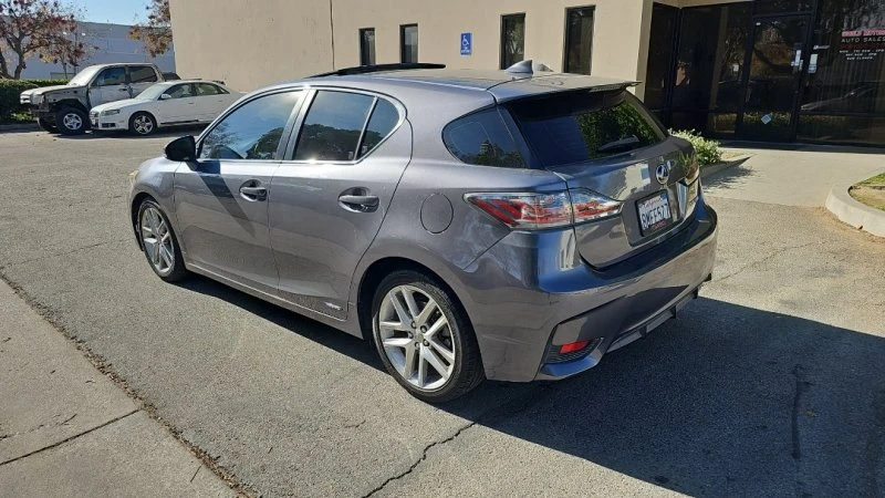 2014 Lexus CT - Image 6 of 17