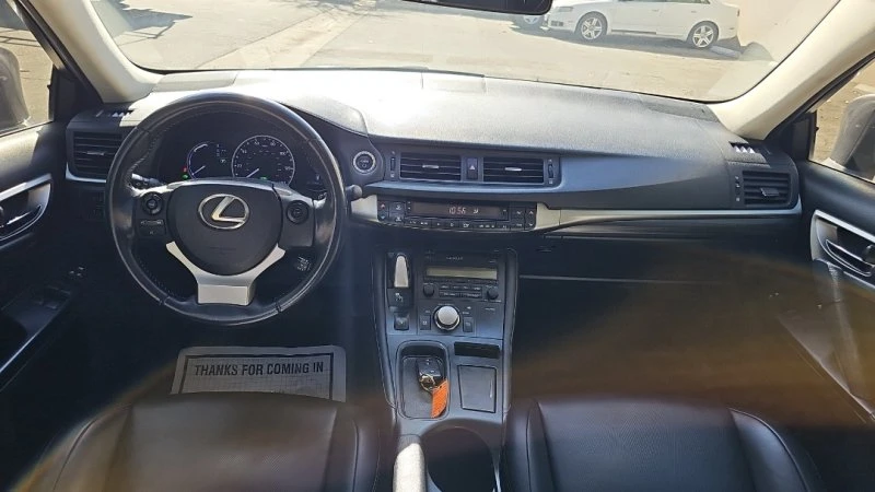 2014 Lexus CT - Image 12 of 17
