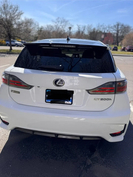 2014 Lexus CT - Image 5 of 16