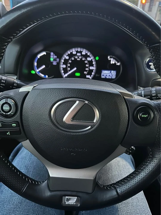 2014 Lexus CT - Image 7 of 16