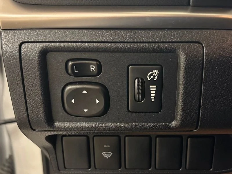 2014 Lexus CT - Image 17 of 20