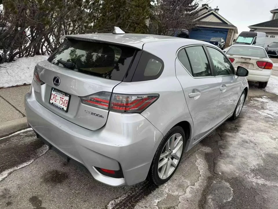 2014 Lexus CT - Image 4 of 19