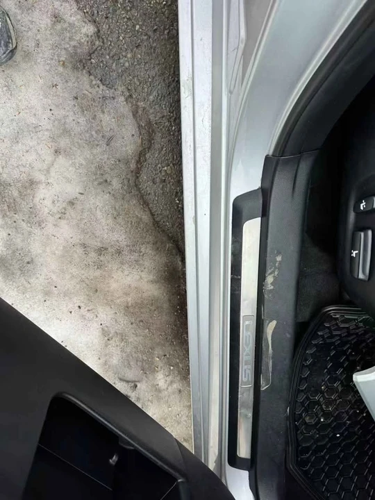 2014 Lexus CT - Image 6 of 19