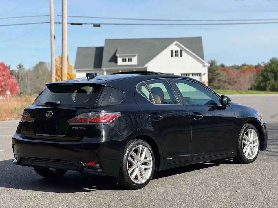2014 Lexus CT - Image 6 of 17