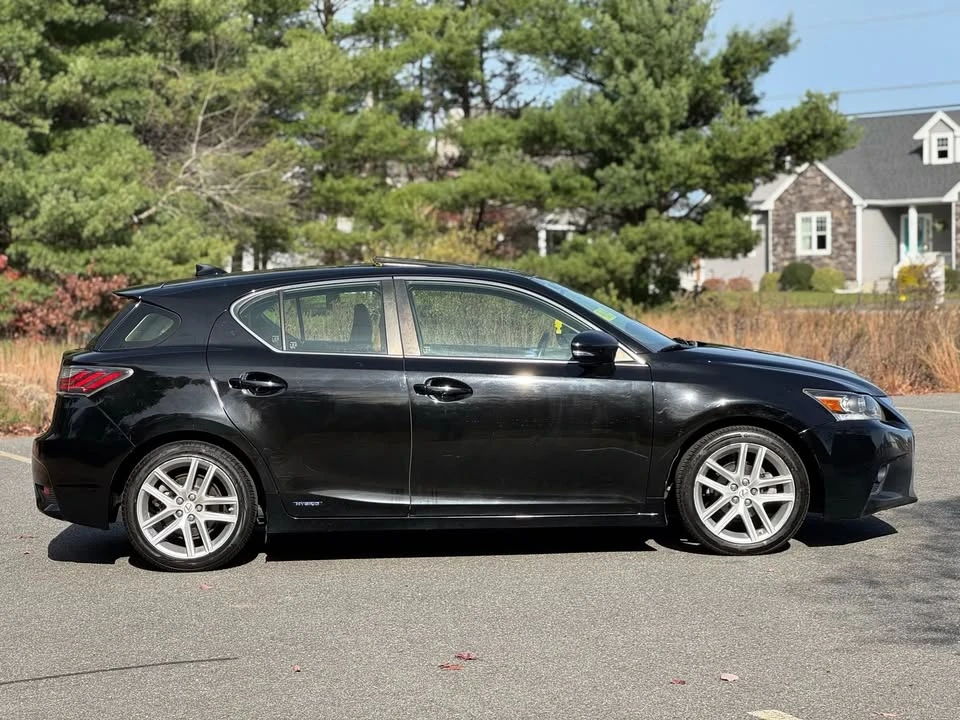 2014 Lexus CT - Image 4 of 17
