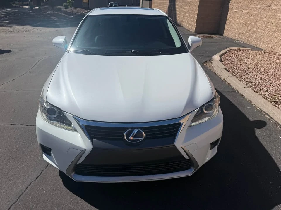 2014 Lexus CT - Image 3 of 9