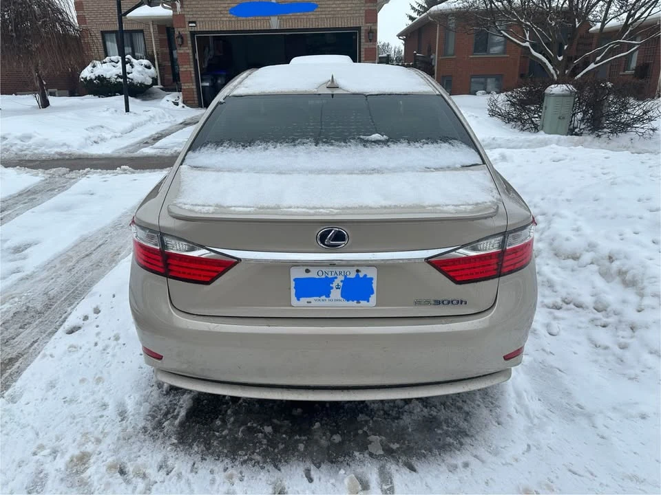 2014 Lexus ES 6th Gen - Image 4 of 12
