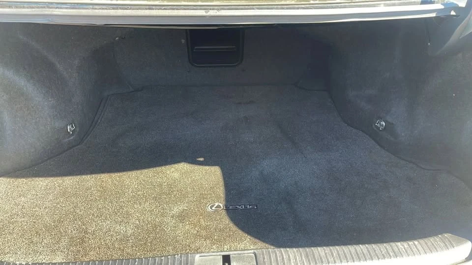 2014 Lexus ES 6th Gen - Image 15 of 15