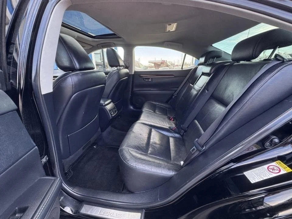 2014 Lexus ES 6th Gen - Image 20 of 20