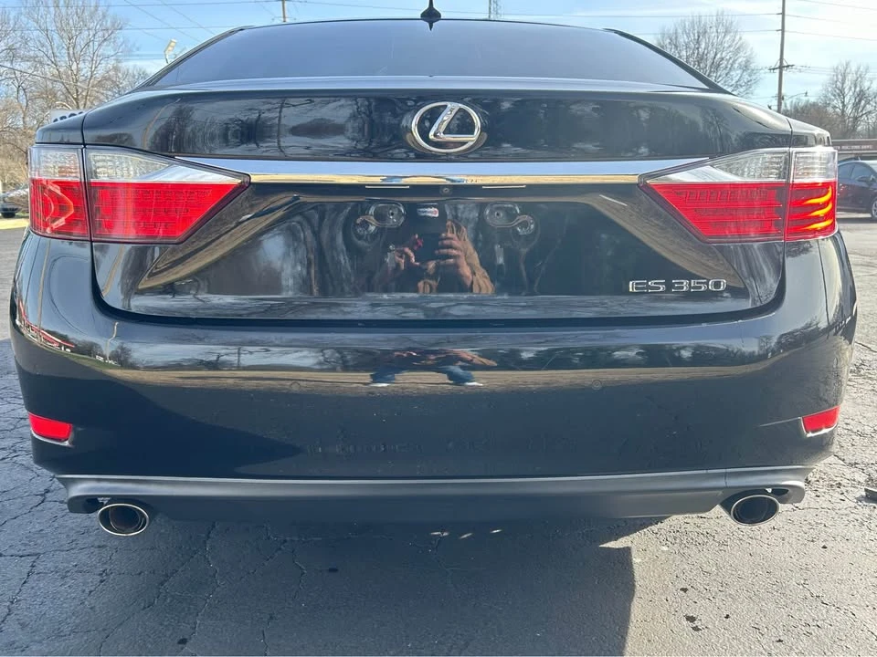 2014 Lexus ES 6th Gen - Image 4 of 20