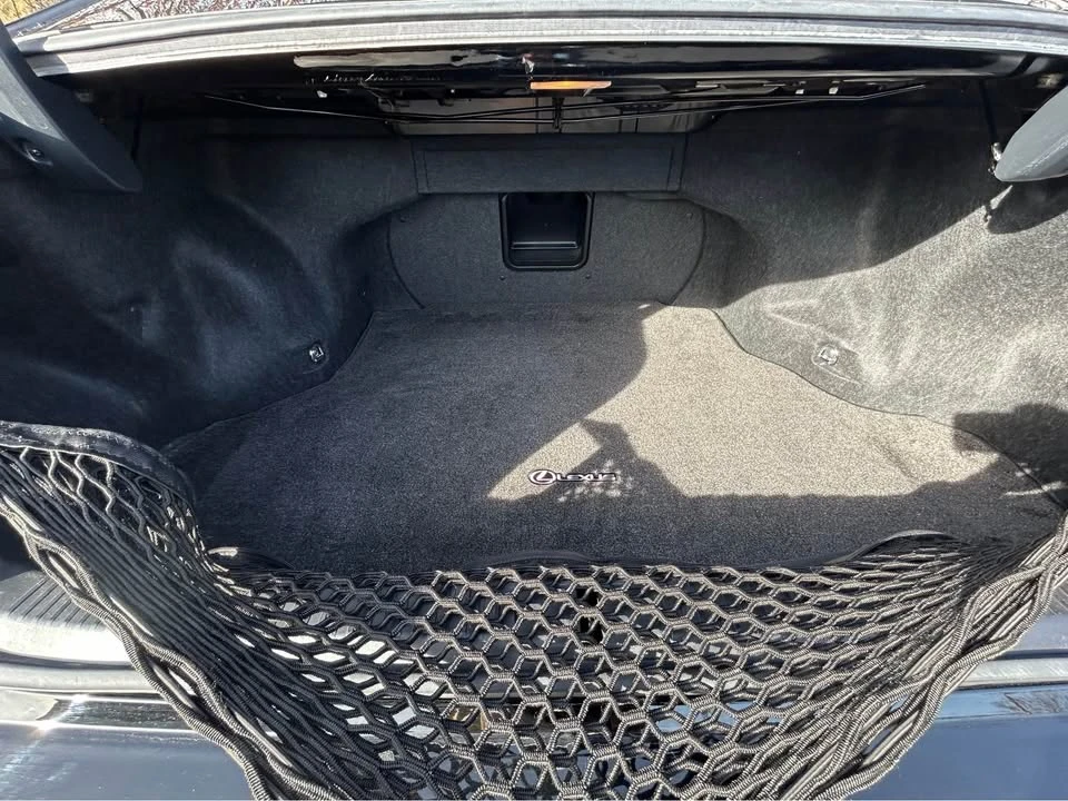 2014 Lexus ES 6th Gen - Image 17 of 20