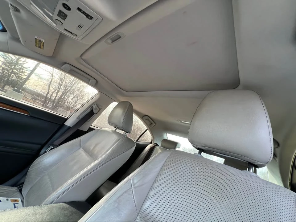 2014 Lexus ES 6th Gen - Image 6 of 15
