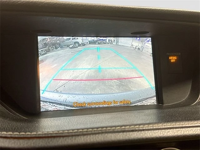 2014 Lexus ES 6th Gen - Image 10 of 13