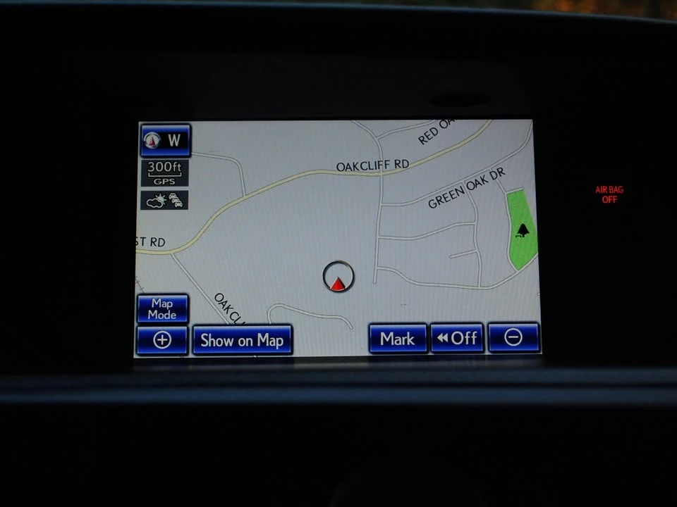 2014 Lexus ES 6th Gen - Image 14 of 17