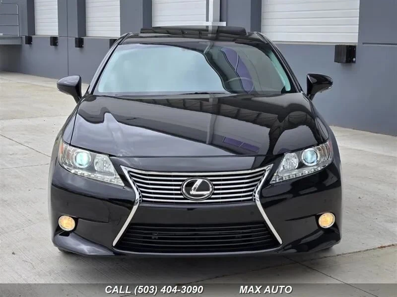2014 Lexus ES 6th Gen - Image 3 of 20
