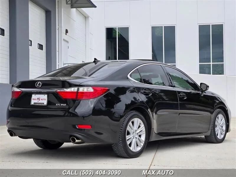 2014 Lexus ES 6th Gen - Image 8 of 20