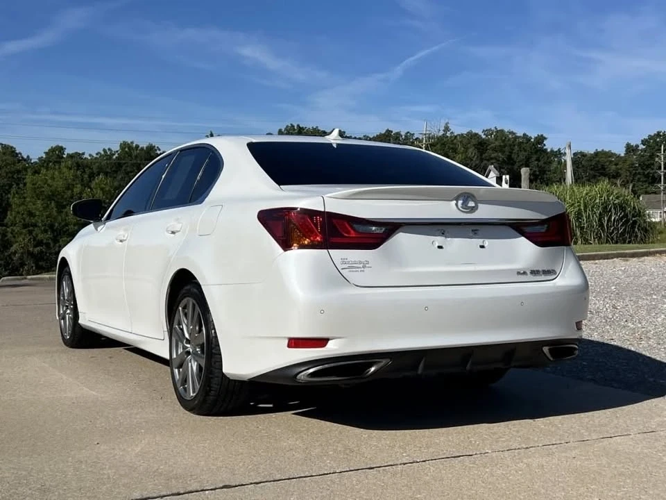 2014 Lexus GS 4th Gen - Image 13 of 20