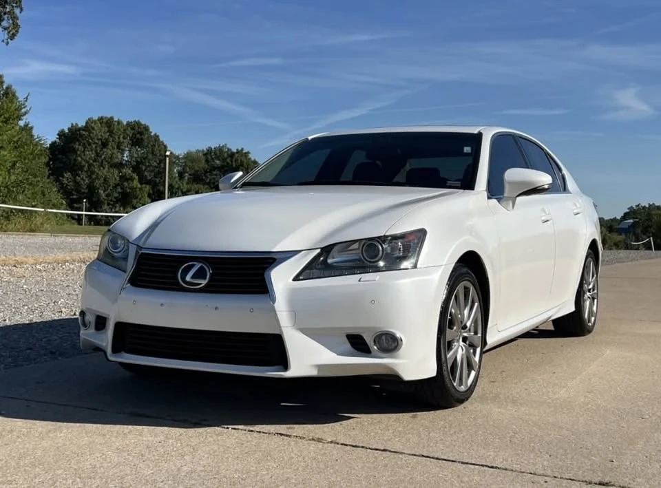2014 Lexus GS 4th Gen - Image 9 of 20