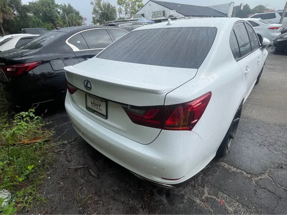 2014 Lexus GS 4th Gen - Image 5 of 7